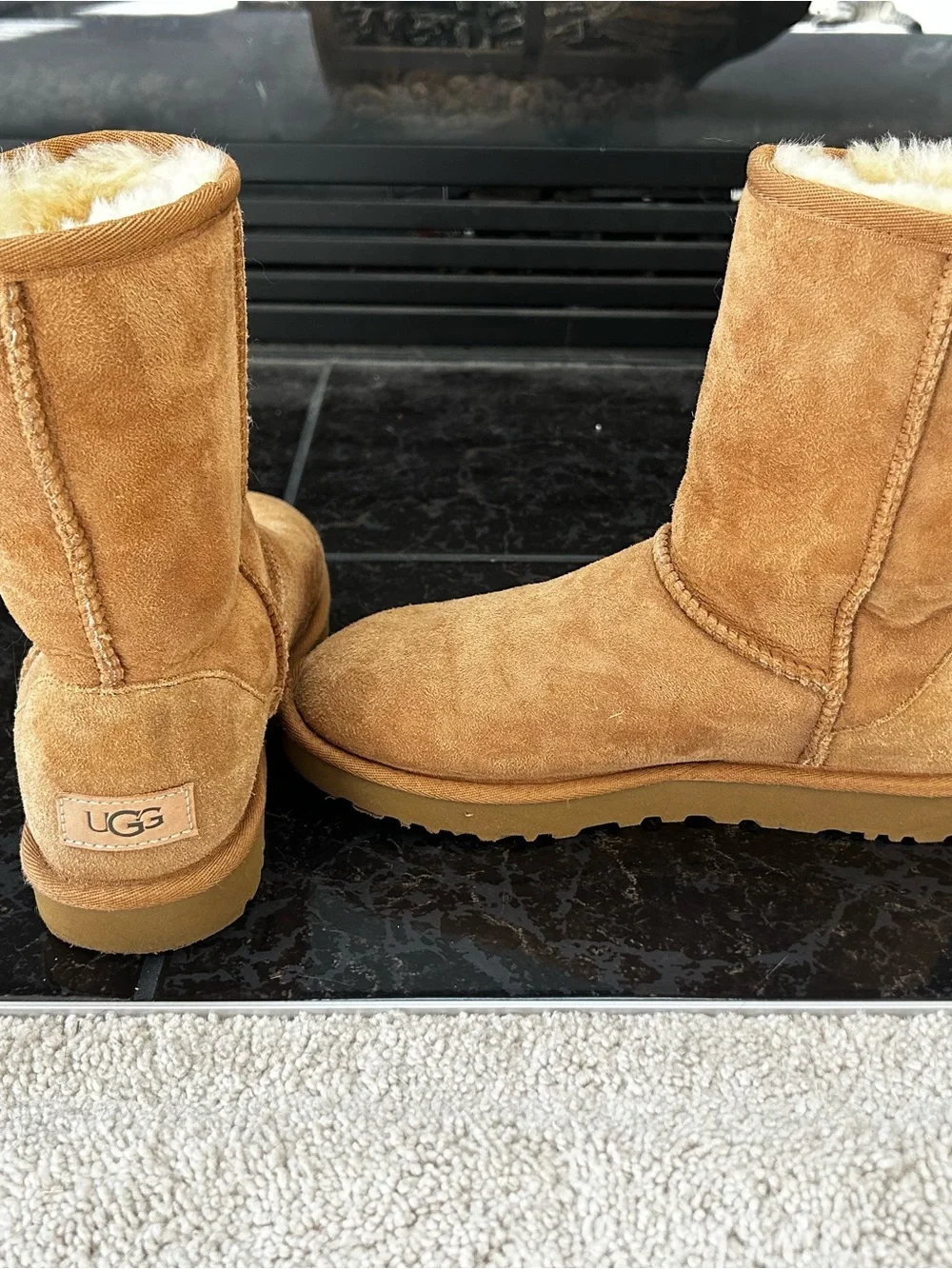 UGG Classic Short II Boots - Chestnut Brown
